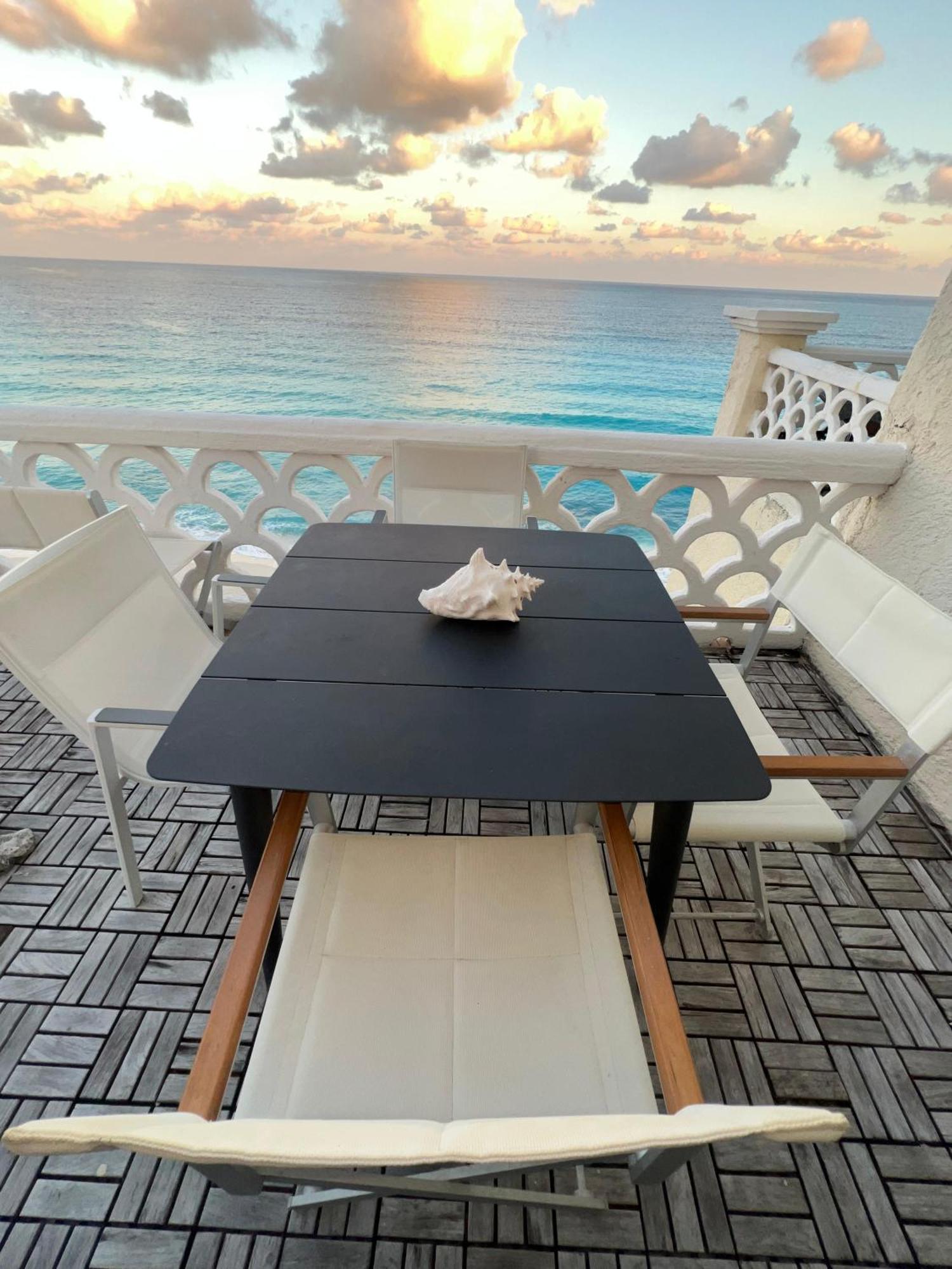 “Magic Sunrise At Cancun” Exterior foto
