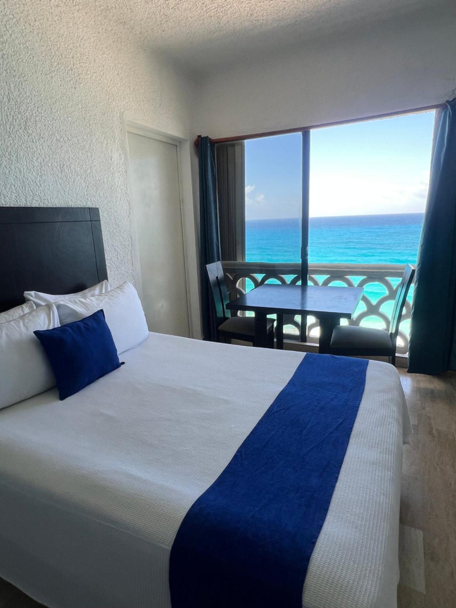 “Magic Sunrise At Cancun” Exterior foto